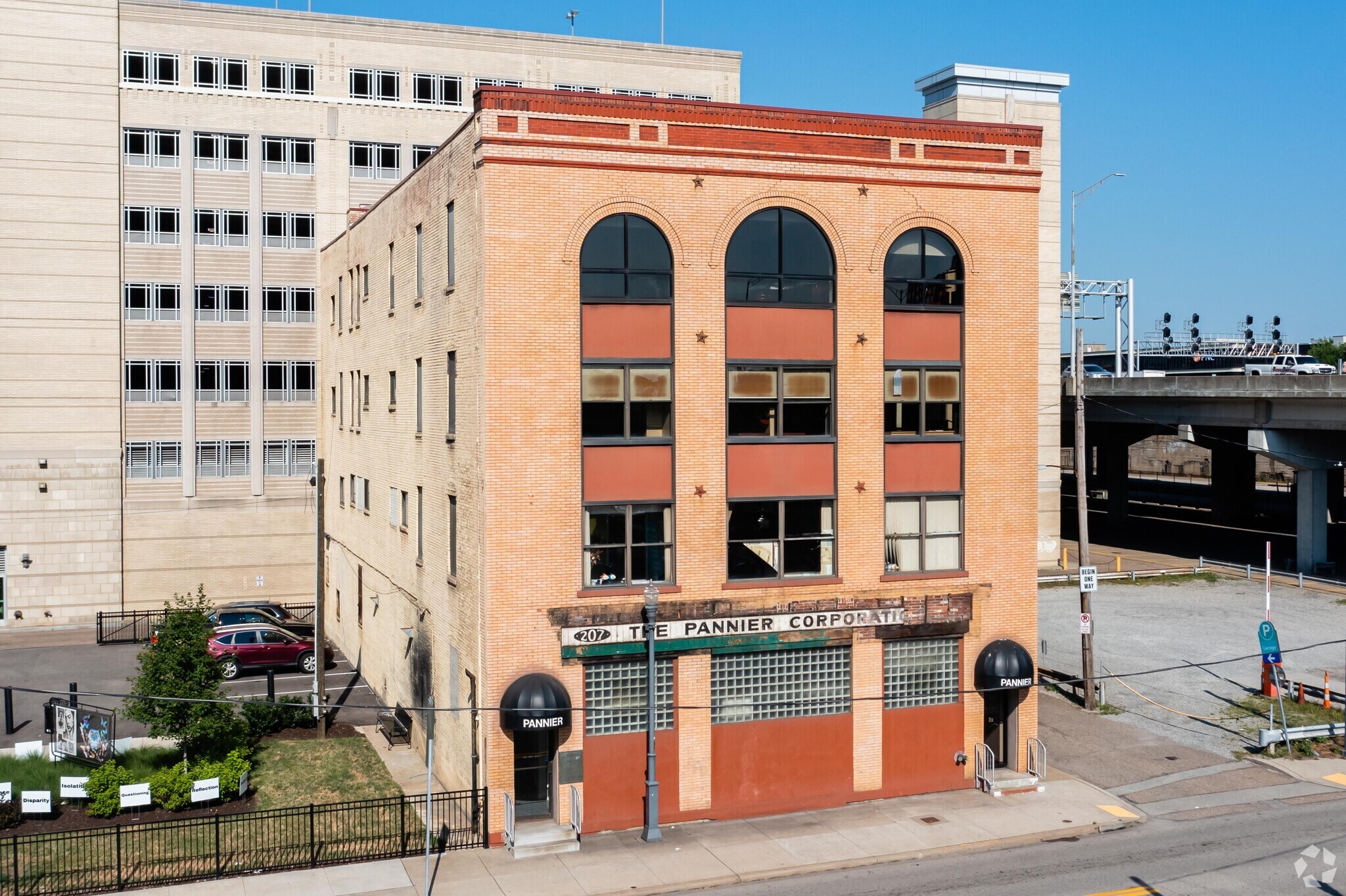 207-209 Sandusky St, Pittsburgh, PA for Rent