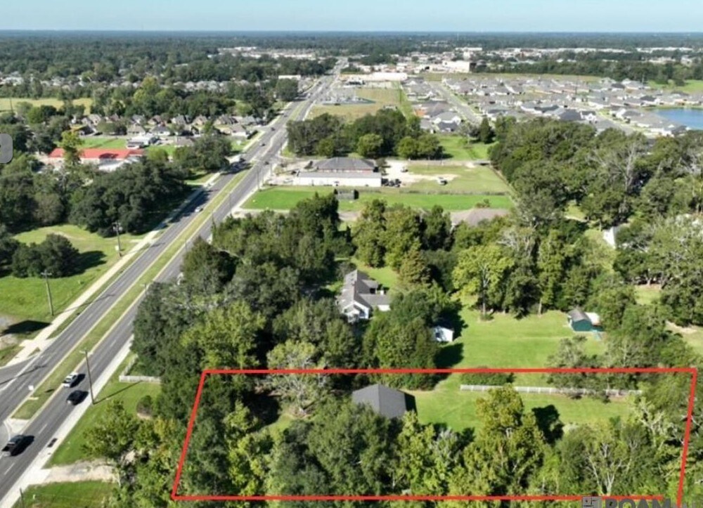 38466 Highway 42, Prairieville, LA for Sale