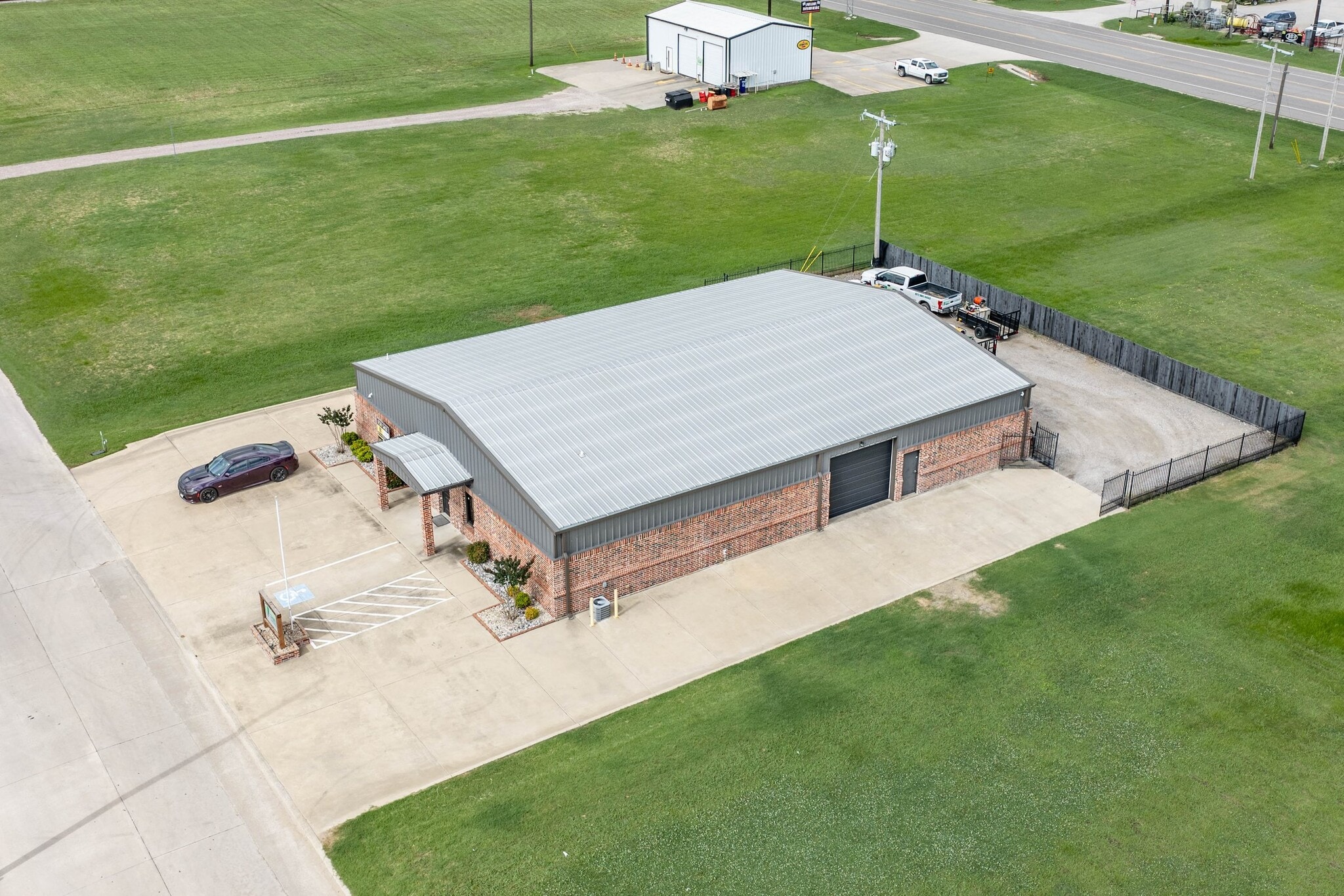 1208 N Industrial Blvd, Pilot Point, TX for Sale