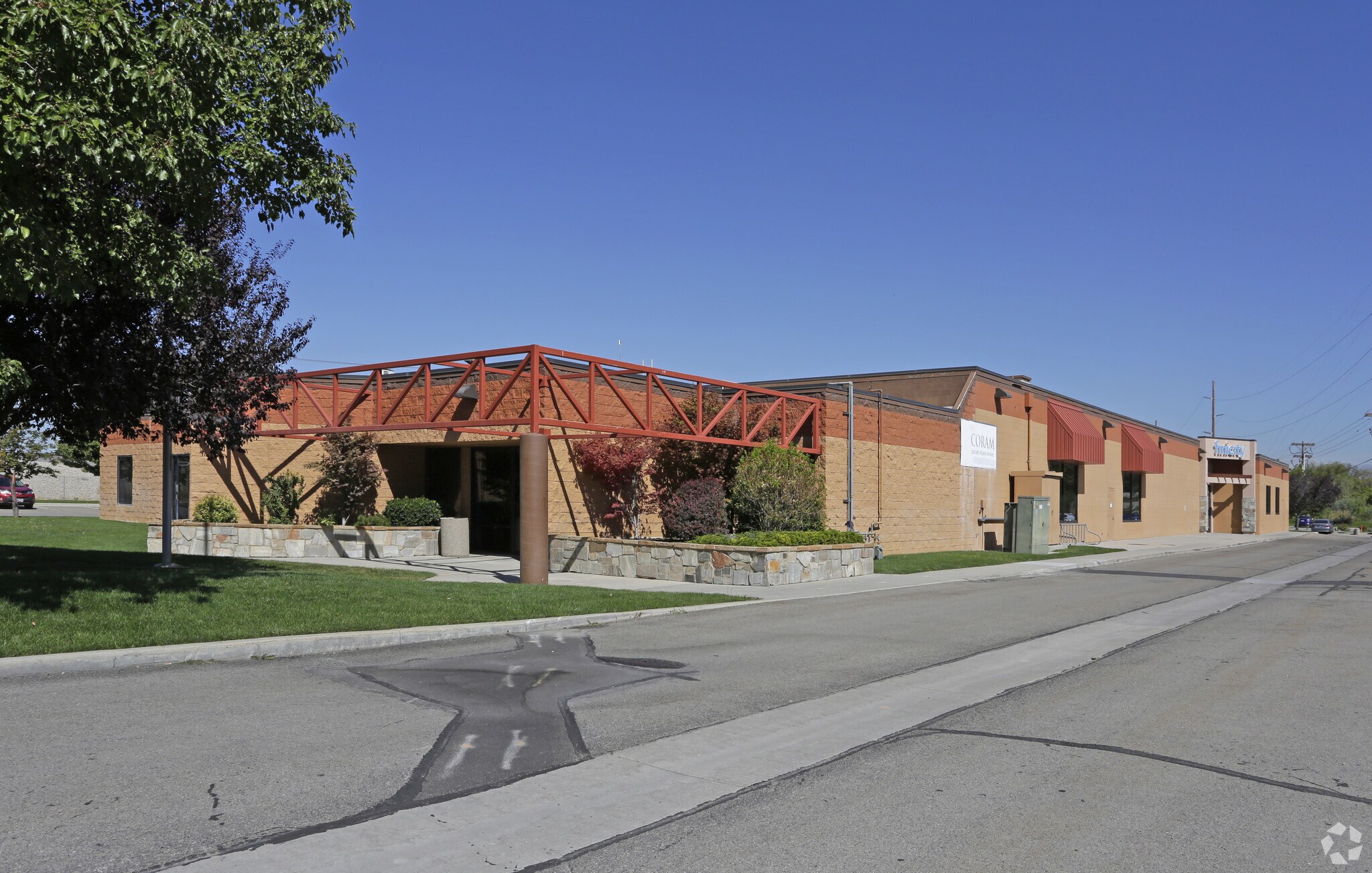 120 W Vine St, Murray, UT for Rent