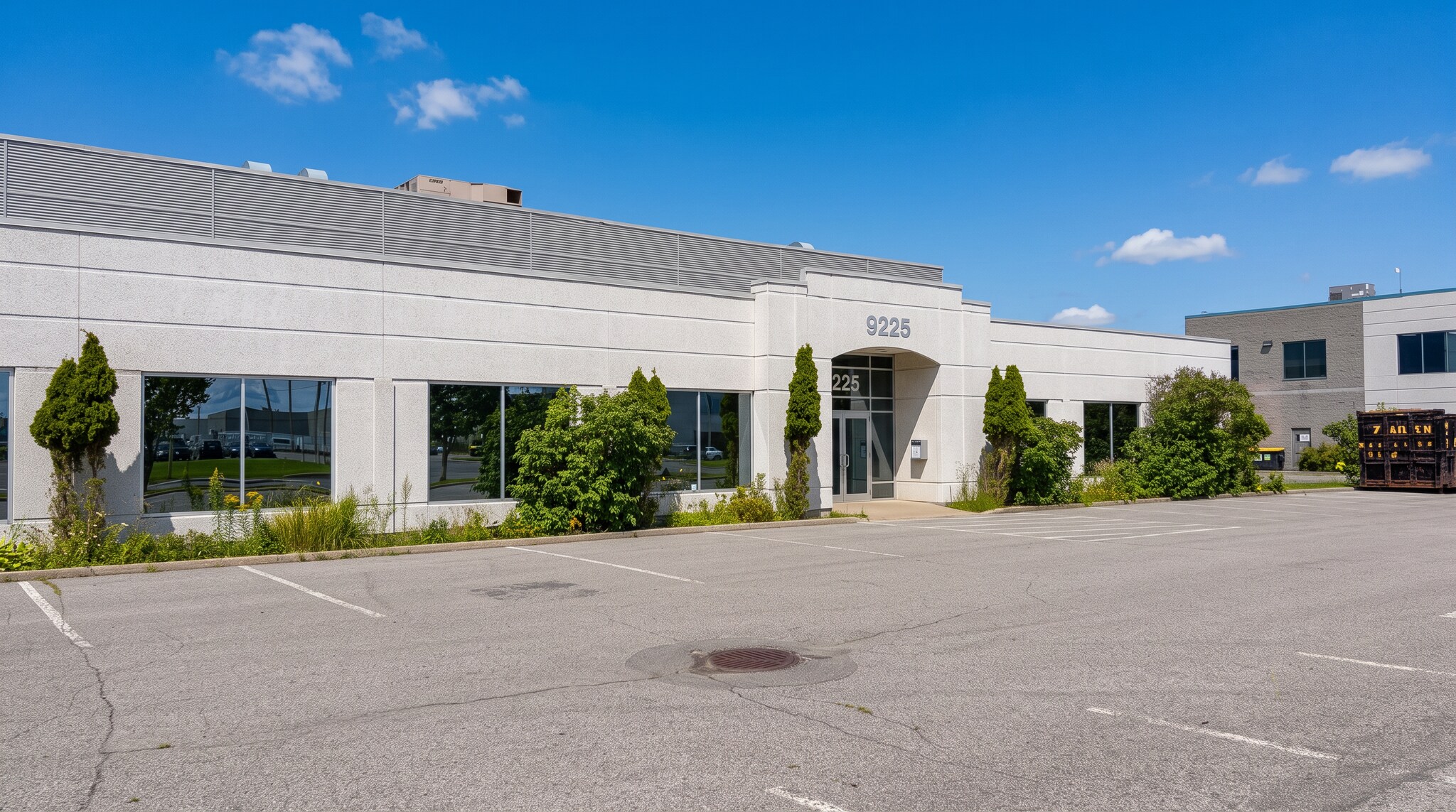9225 Rue du Parcours, Montréal, QC for Rent