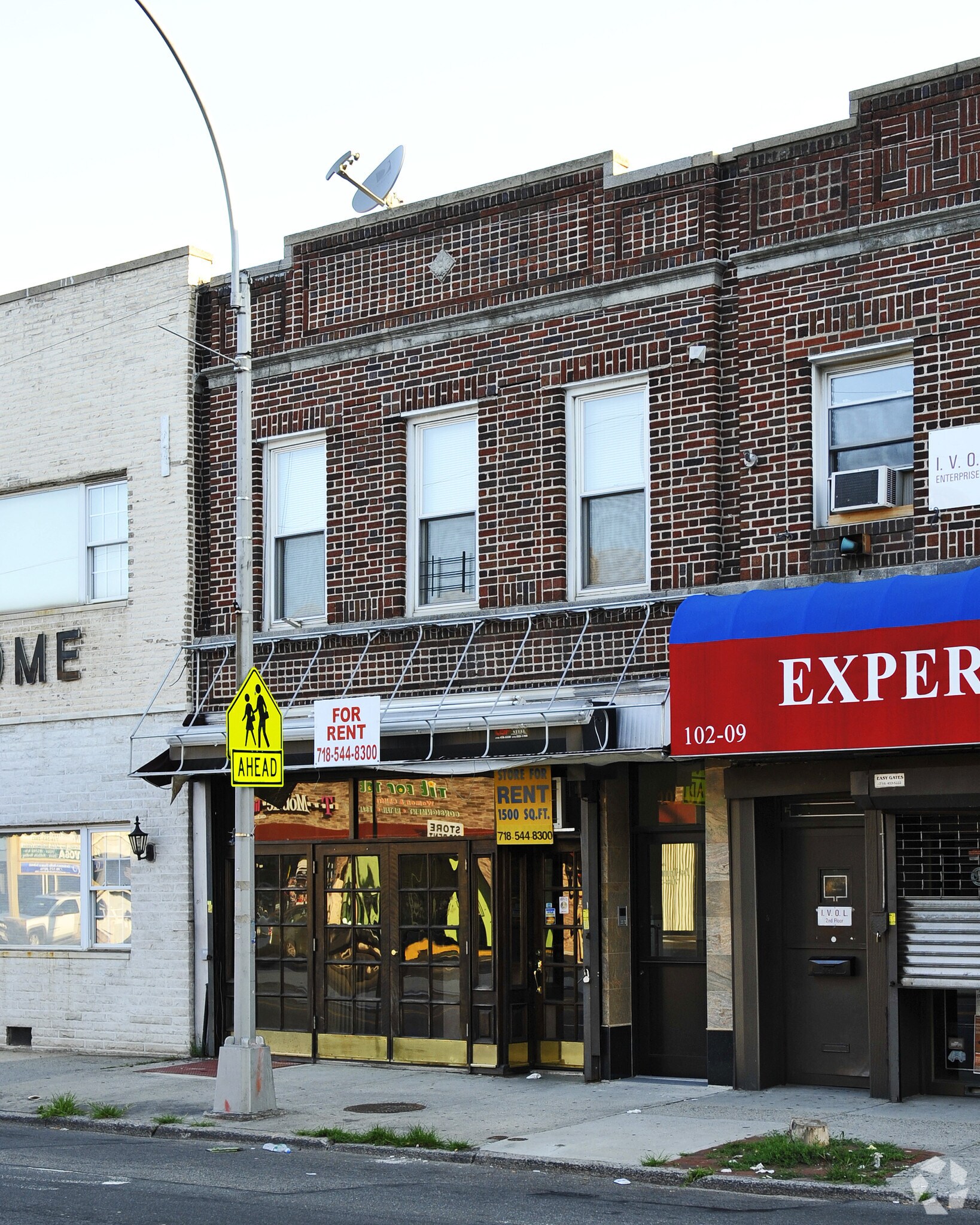 10207 Metropolitan Ave Forest Hills, NY 11375 Retail Property for
