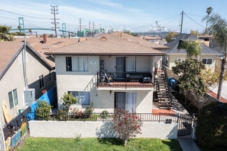 San Pedro, CA Apartments - 328 N Centre St