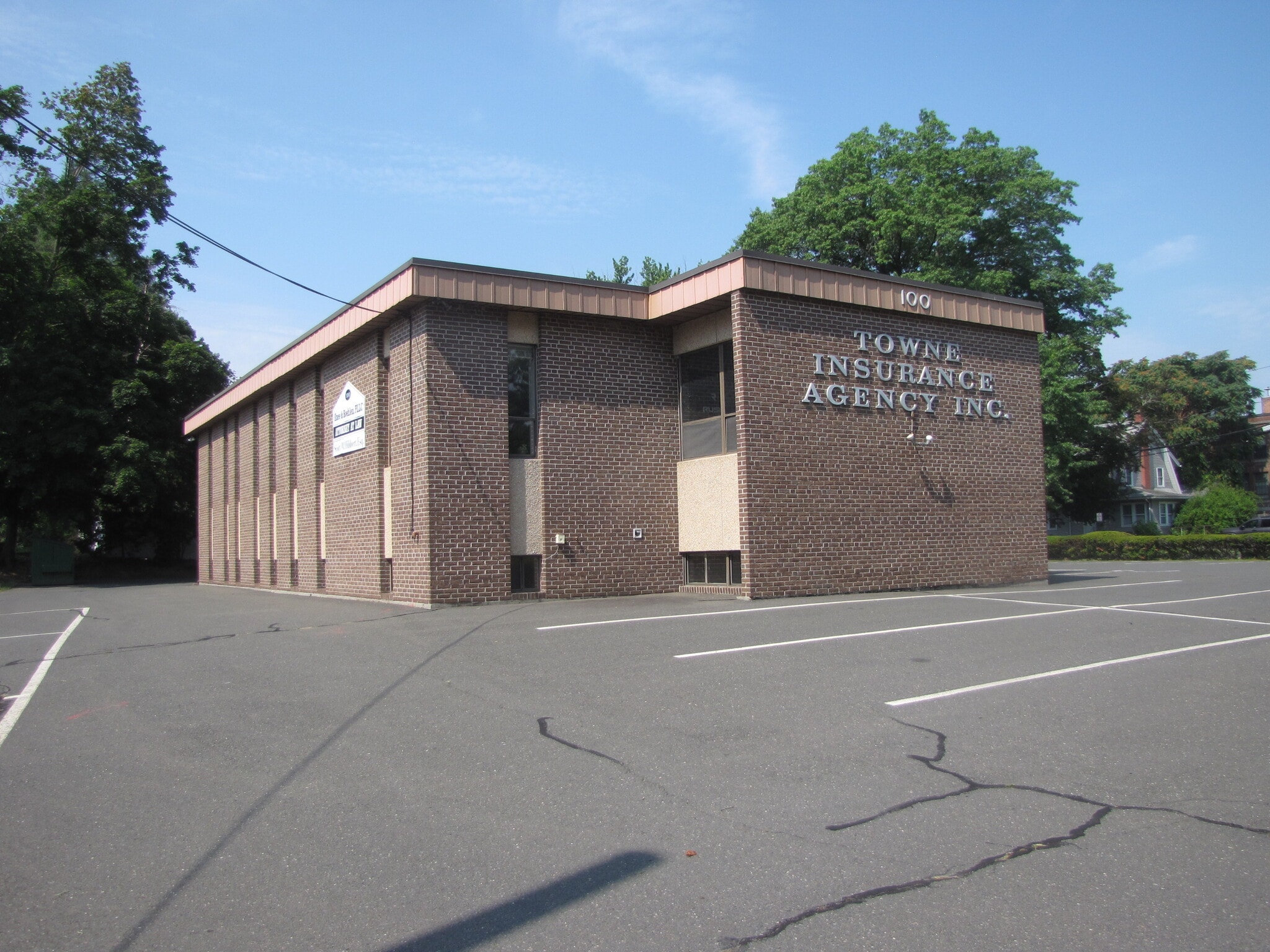 100 Main St, Agawam, MA for Sale