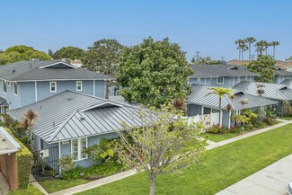 Newport Beach, CA Apartments - 1601 E 15th St