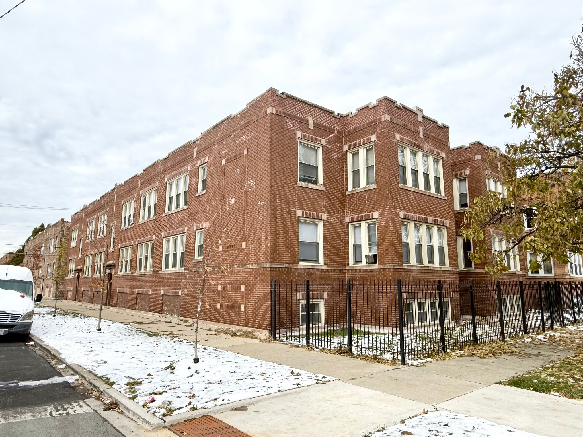 6356 S Sacramento Ave, Chicago, IL for Sale