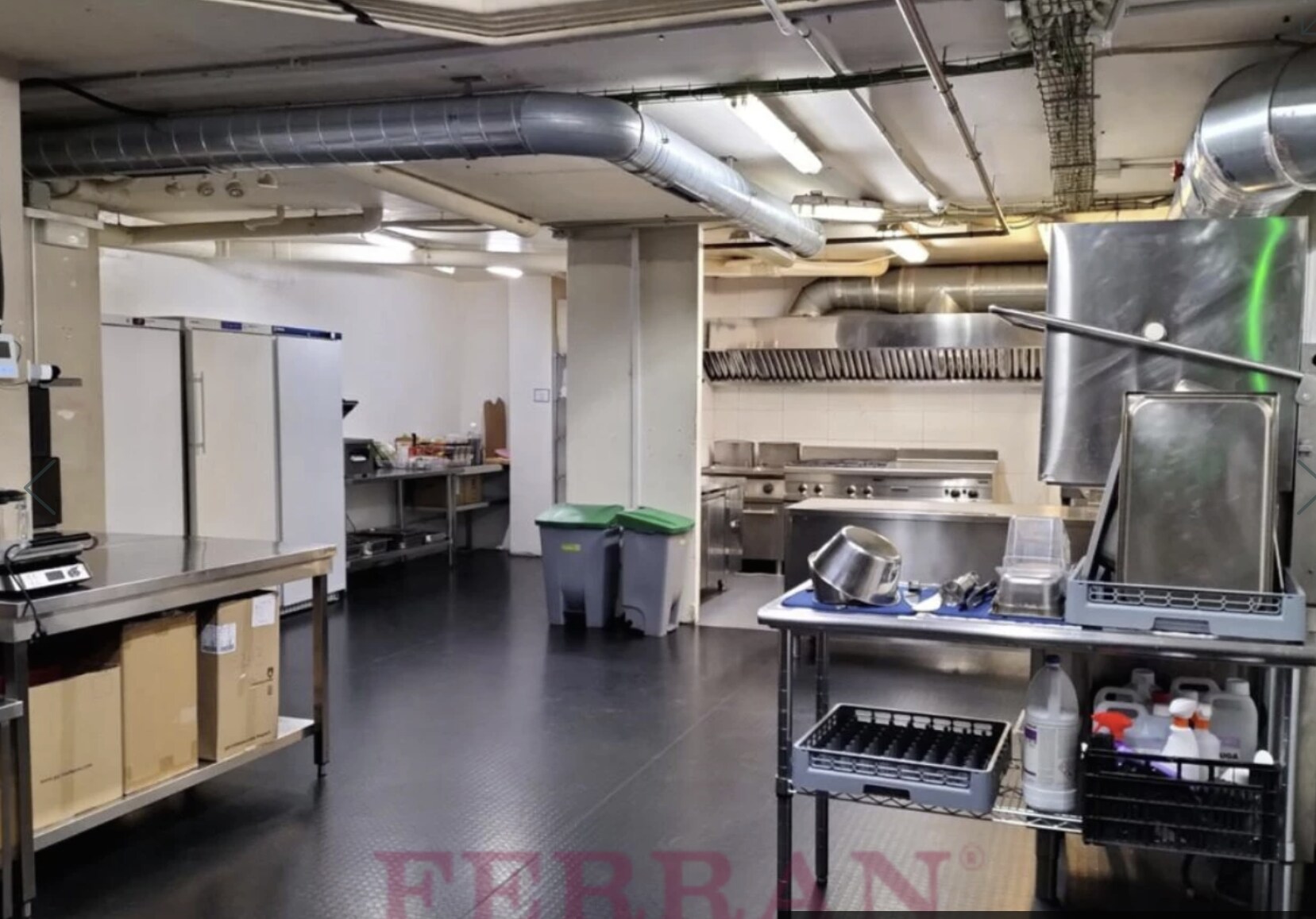 Carrer De Roger De Flor, Barcelona, BAR for Rent