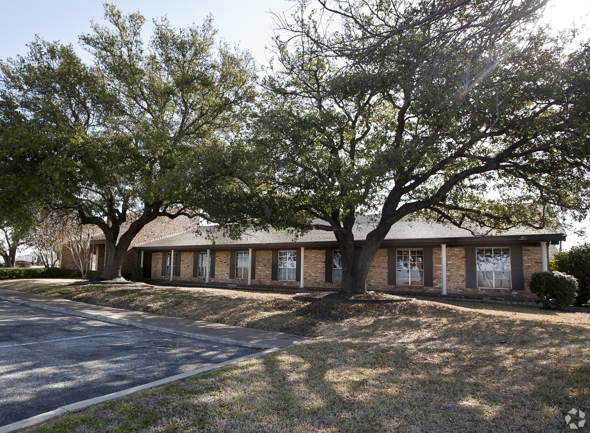 1111 N General Bruce Dr Temple, TX 76504 Office Property for Lease on