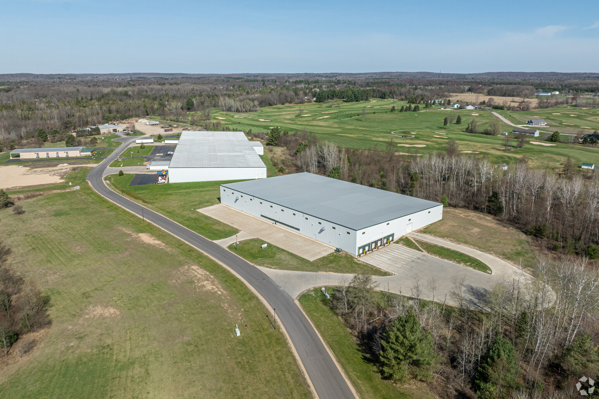 1060 Commerce Dr, Farwell, MI for Rent
