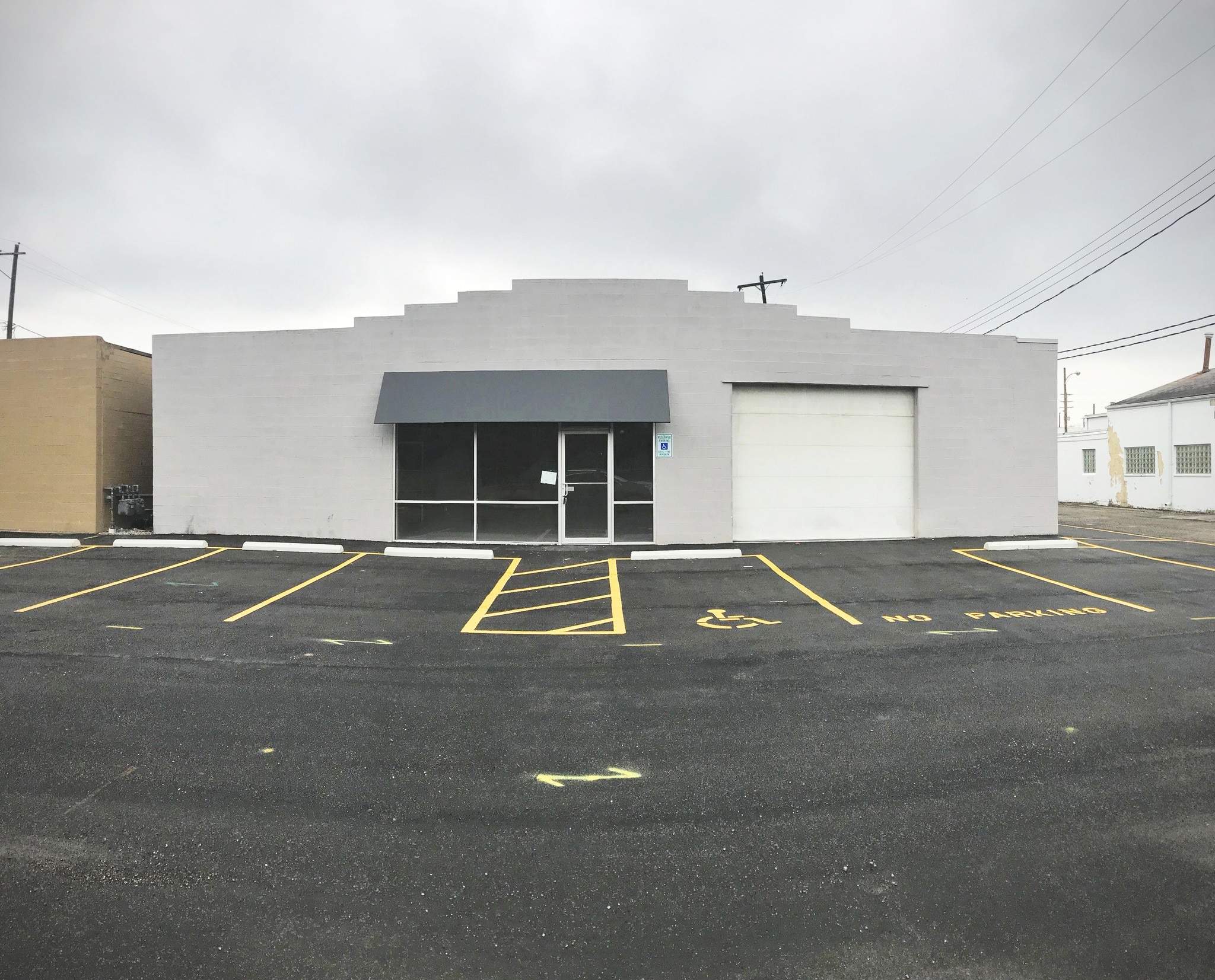 563 Holtzman Ave, Columbus, OH for Rent
