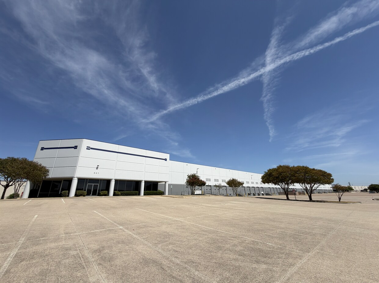 401-441 Railhead Rd, Fort Worth, TX for Rent