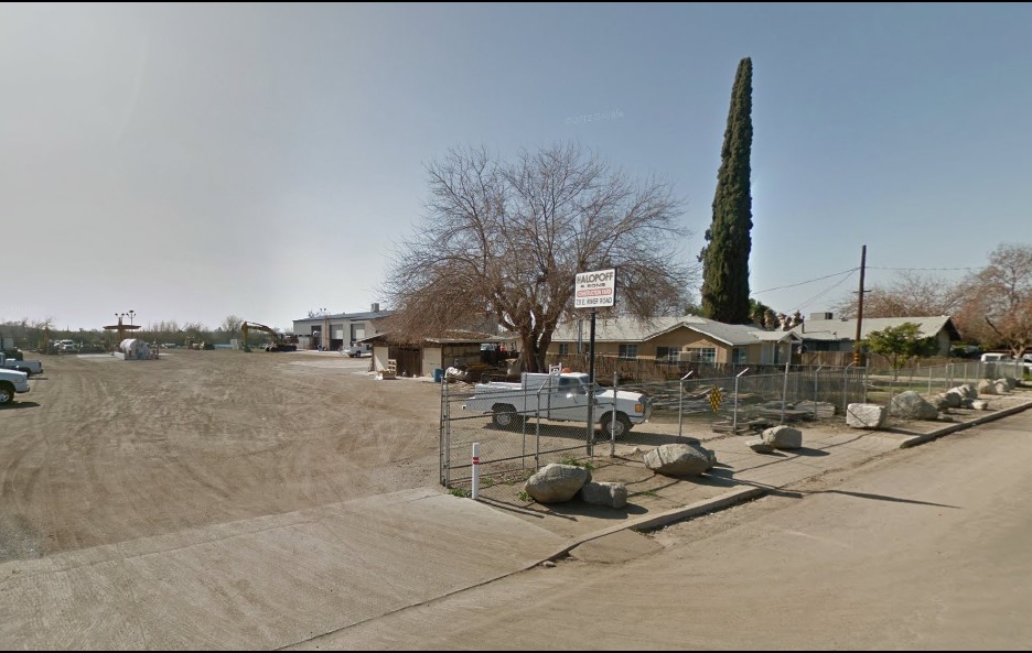 731 E River Ave, Porterville, CA for Rent