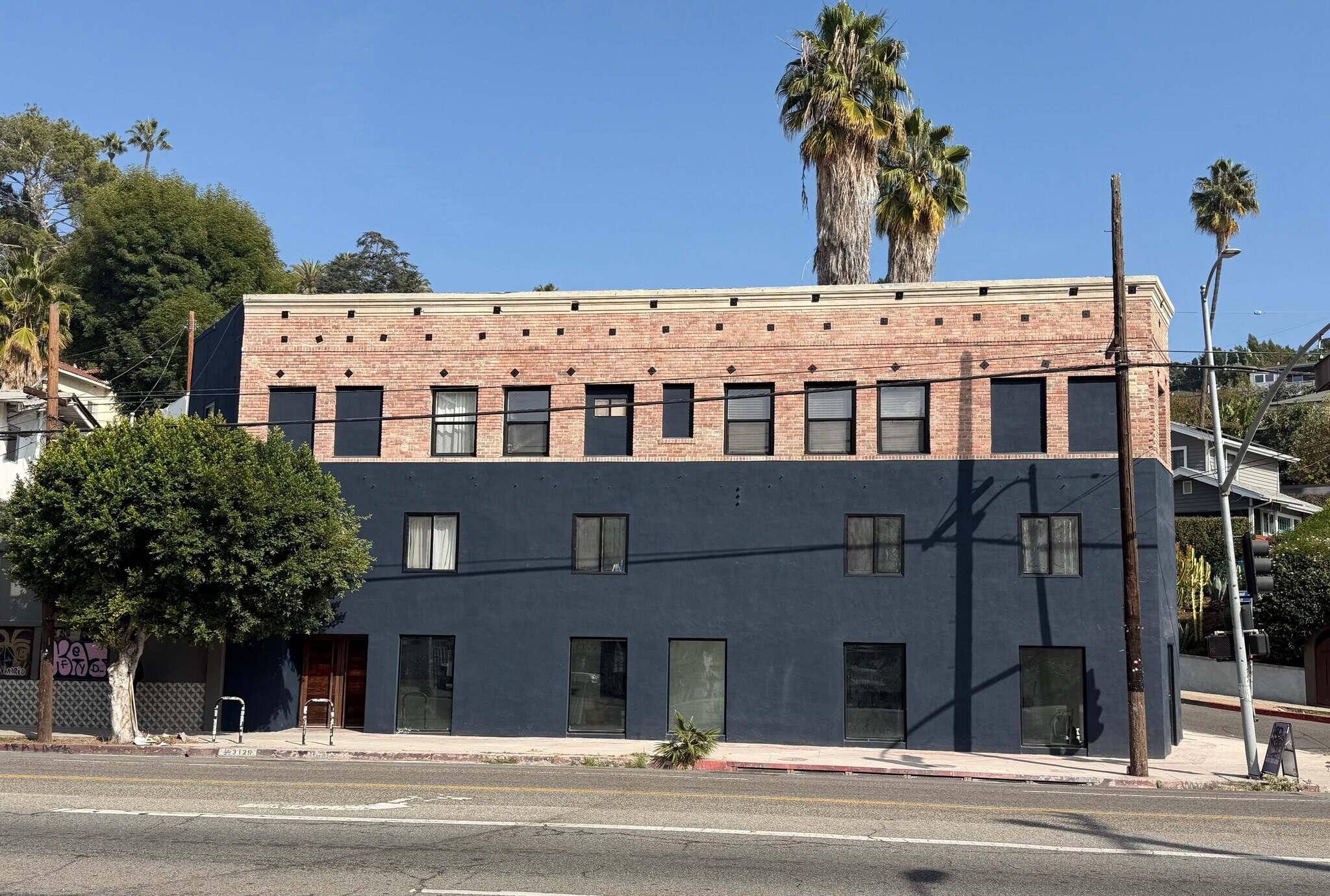 3129 W Sunset Blvd, Los Angeles, CA for Rent