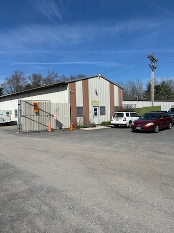 2950 Industrial Park Dr, Finksburg, MD for Rent