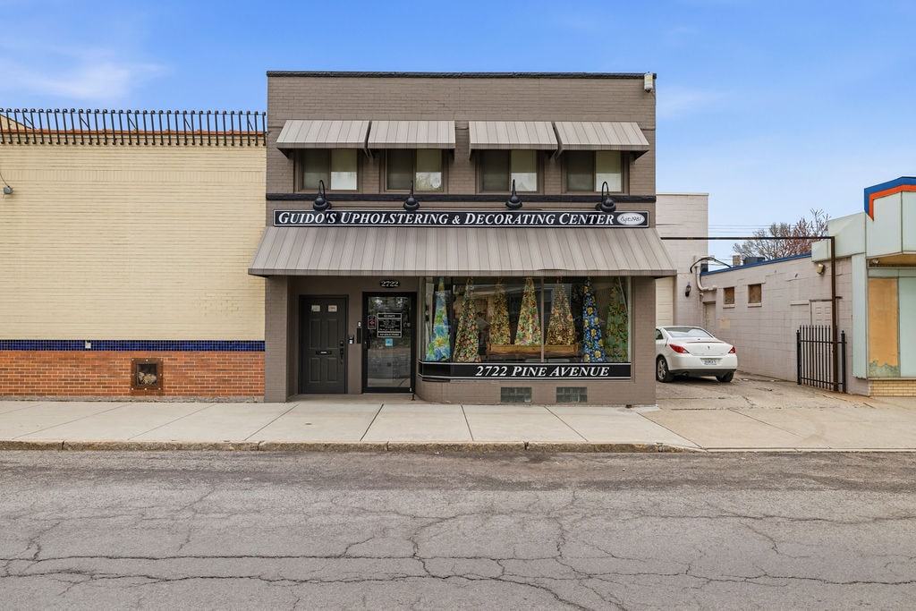 2722 Pine Ave, Niagara Falls, NY for Sale