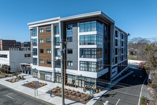 West Hartford, CT Office/Retail - 920-924 Farmington Ave