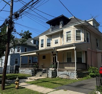 Newark, NJ Apartments - 75 Baldwin Ave