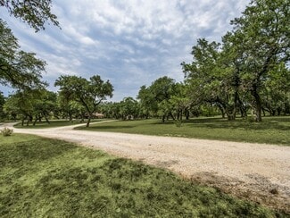 Boerne, TX Commercial Land - 536 S School St