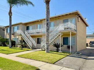 Covina, CA Apartments - 305 E Navilla Pl