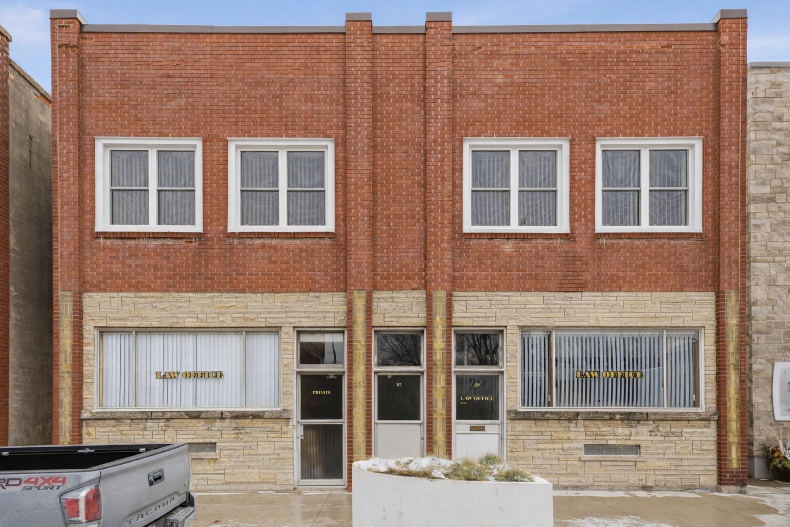 29 Jarvis St, Fort Erie, ON for Sale