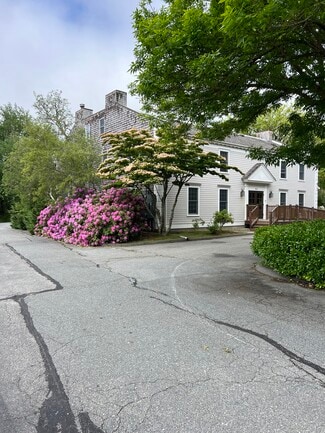 Chatham, MA Office/Retail - 935 Main St