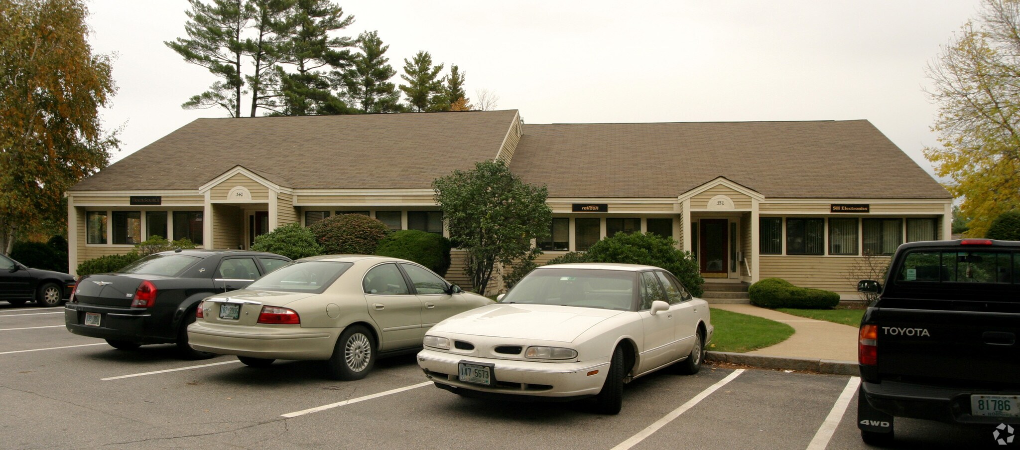 340 Harvey Rd Manchester, NH 03103 Office Property for Lease on