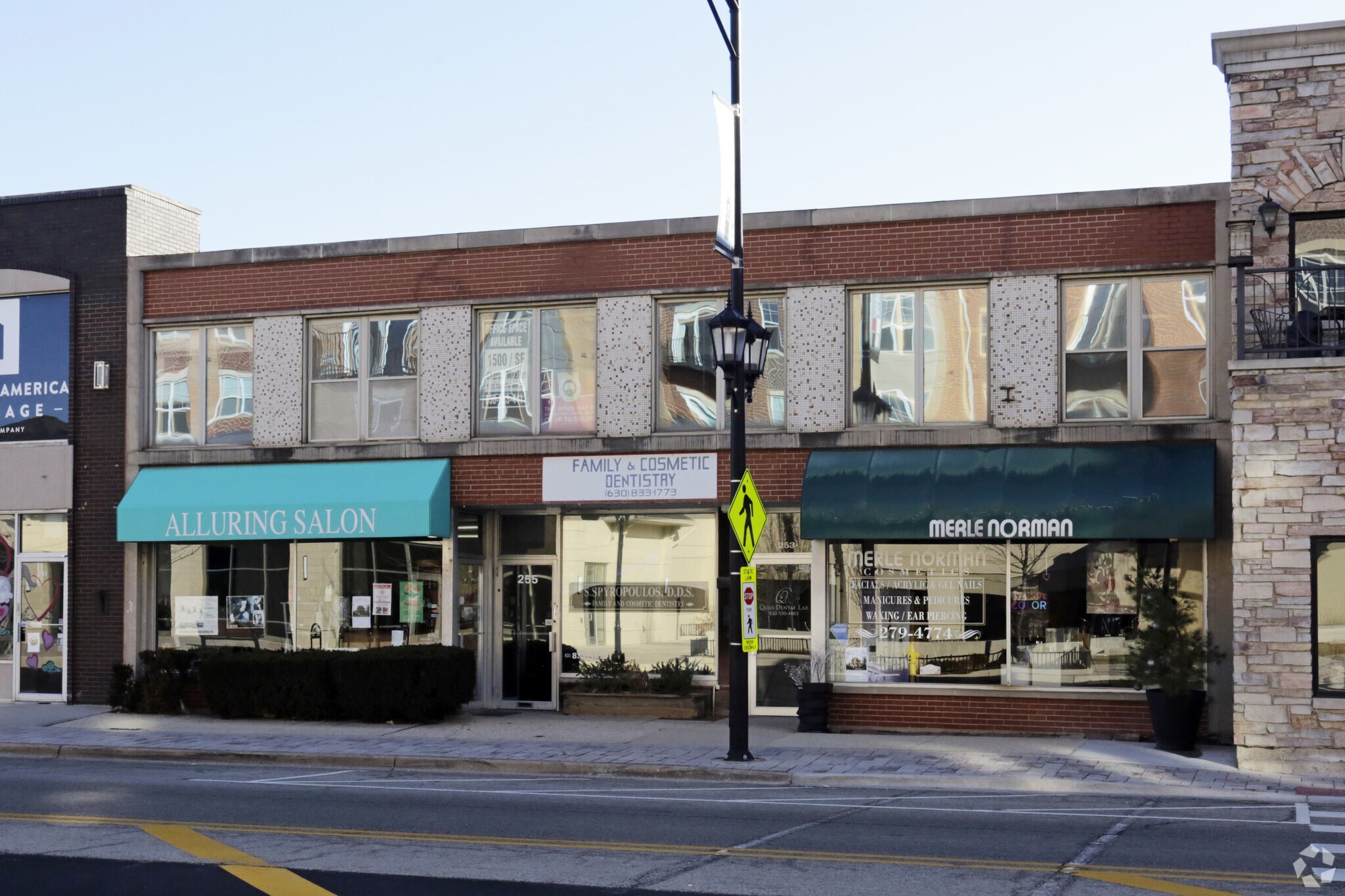 253-257 N York St, Elmhurst, IL for Rent