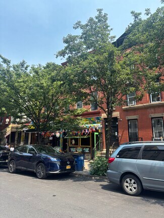 Brooklyn, NY Storefront Retail/Residential - 733 Franklin Ave Brooklyn, NY Storefront Retail/Residential - 733 Franklin Ave