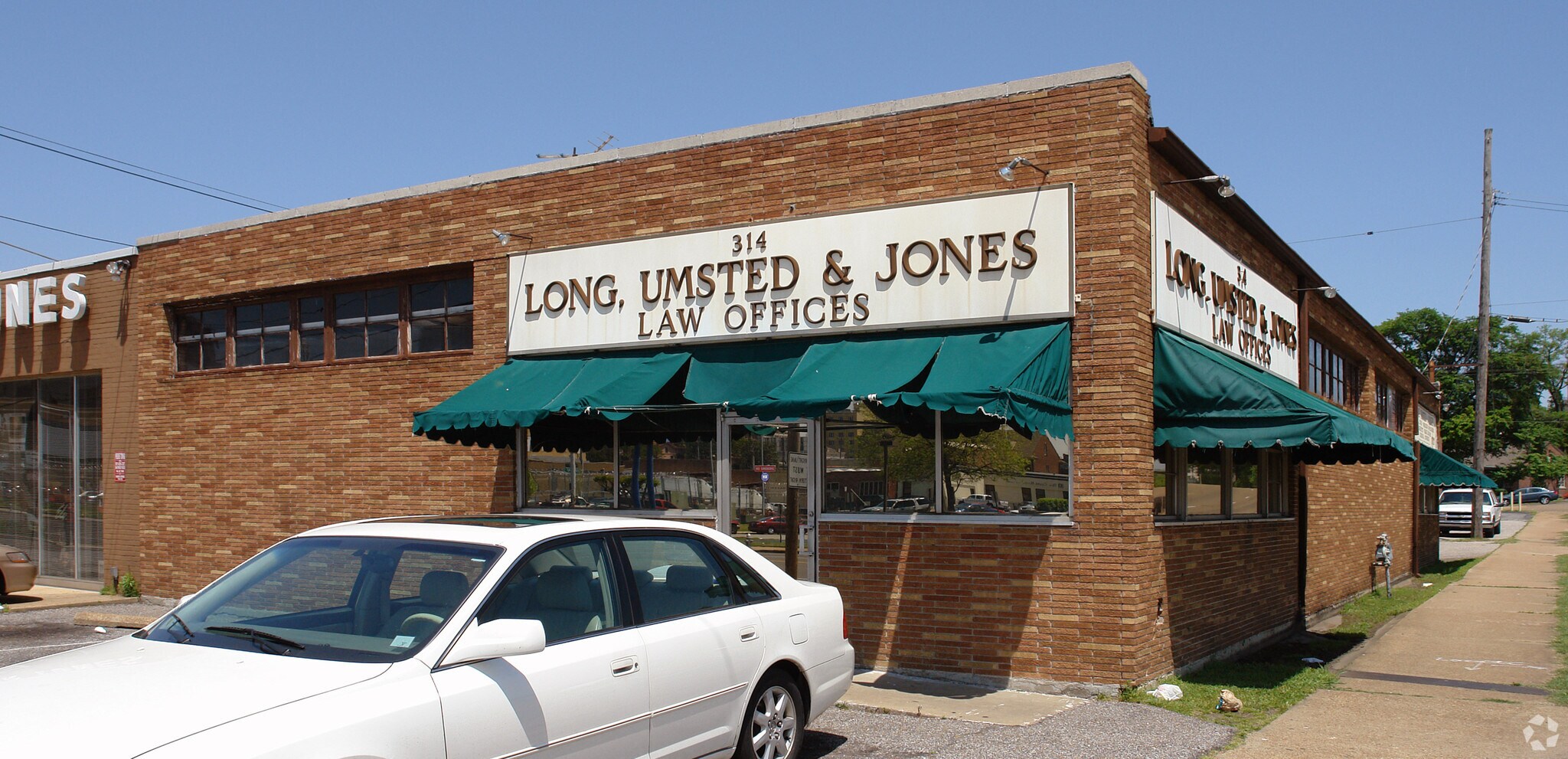 314 Poplar Ave, Memphis, TN for Rent