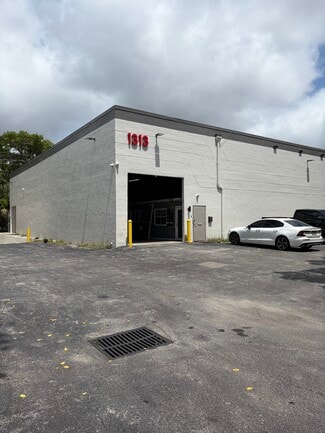 Fort Lauderdale, FL Warehouse - 1313 NW 65th Pl Fort Lauderdale, FL Warehouse - 1313 NW 65th Pl