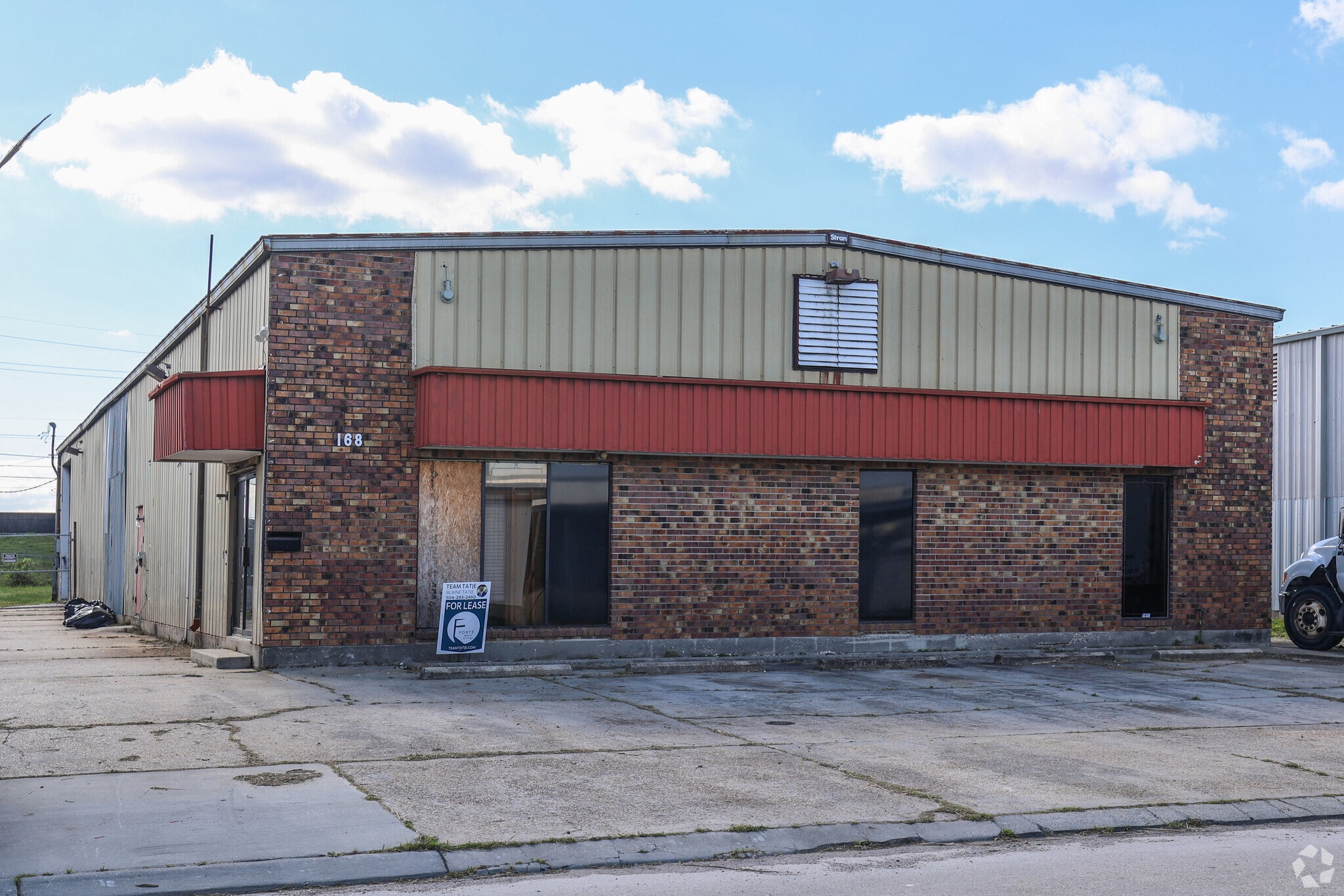 168 Harbor Cir, New Orleans, LA for Rent