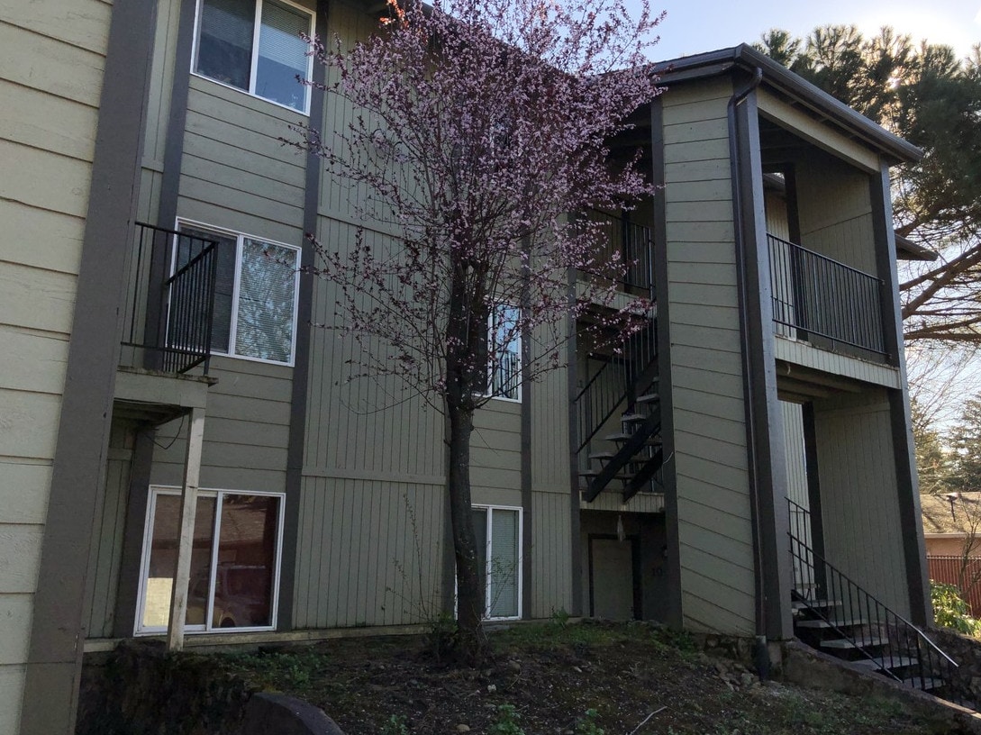 13410 SE Powell Blvd, Portland, OR for Sale