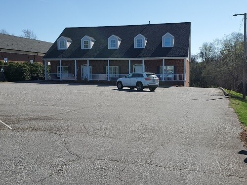 606 Signal Hill Drive Ext, Statesville, NC for Sale