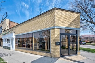 Chicago, IL Storefront - 5701-5707 N Milwaukee Ave