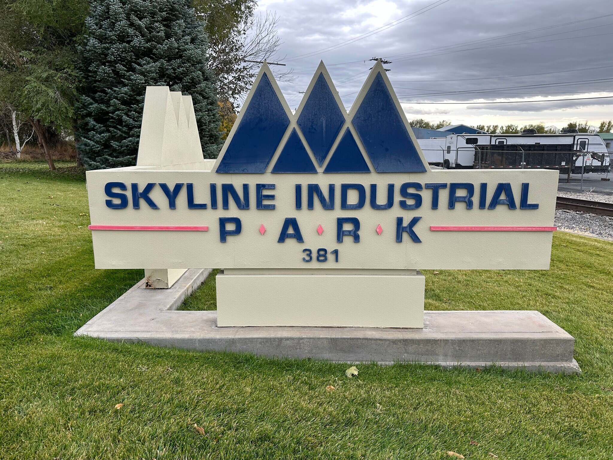 381 W Center St Pleasant Grove, UT 84062 Office Property for Lease on