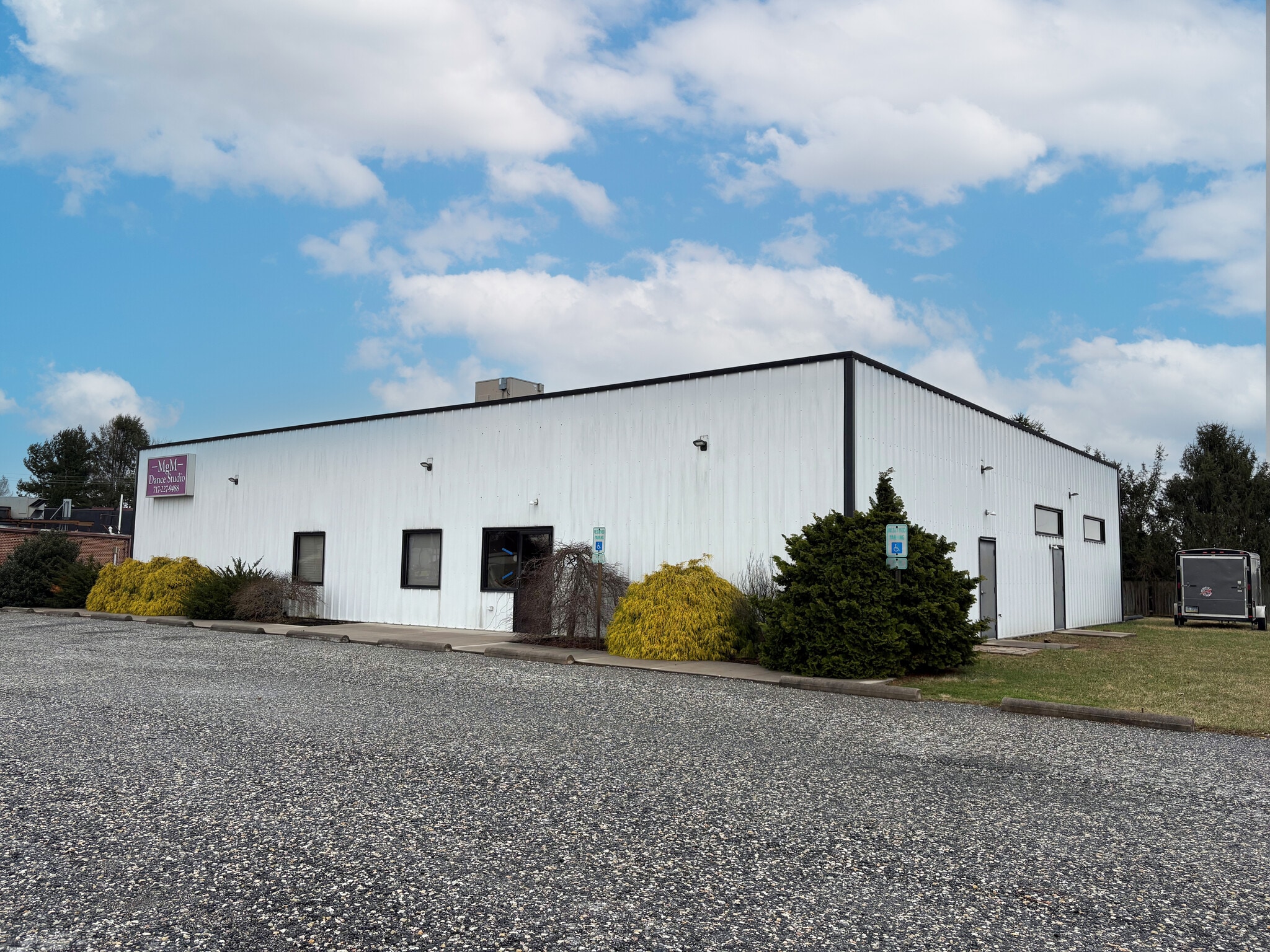 241 N Main St, Shrewsbury, PA for Sale