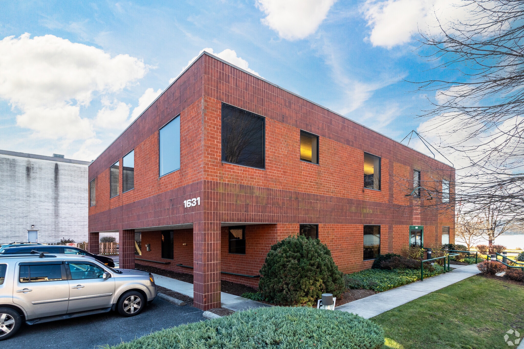 1631 N Front St, Harrisburg, PA for Rent