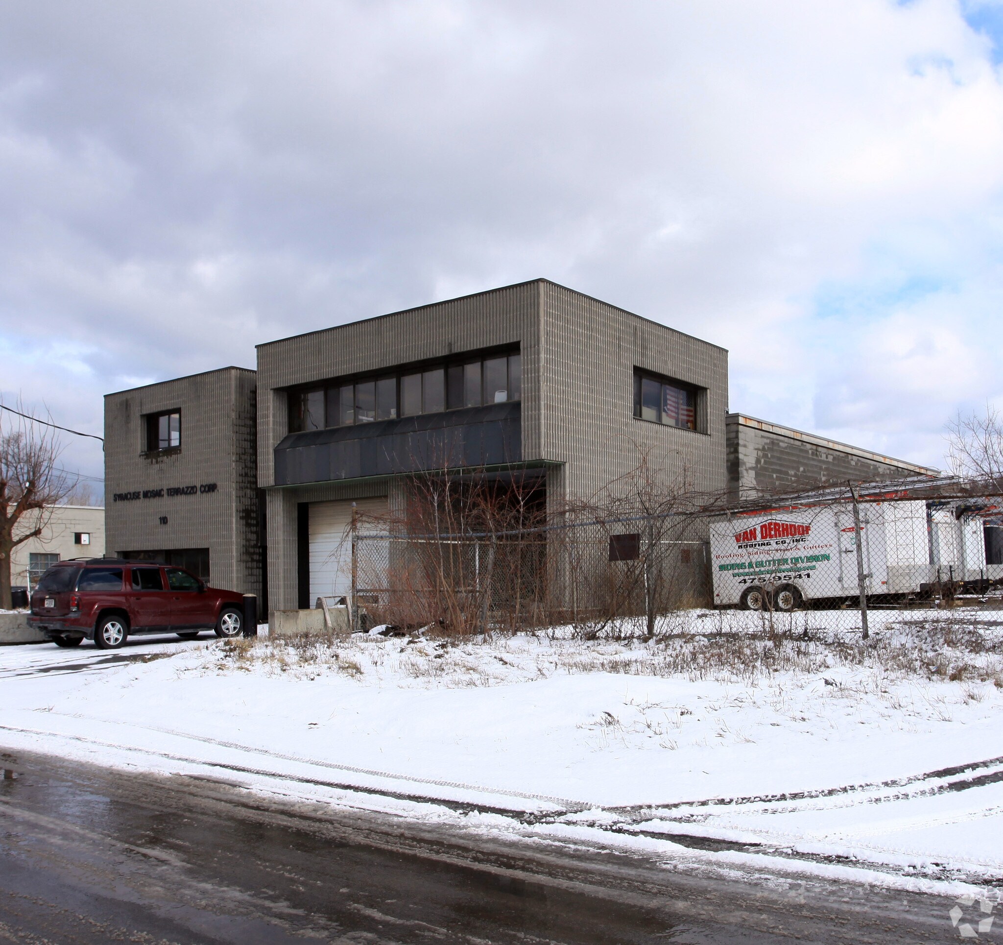 110 Game Rd Syracuse, NY 13210 Flex Property for Lease on