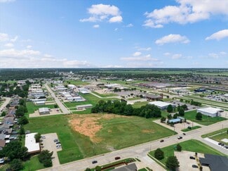 Yukon, OK Commercial - 301 S Yukon Pky Yukon, OK Commercial - 301 S Yukon Pky