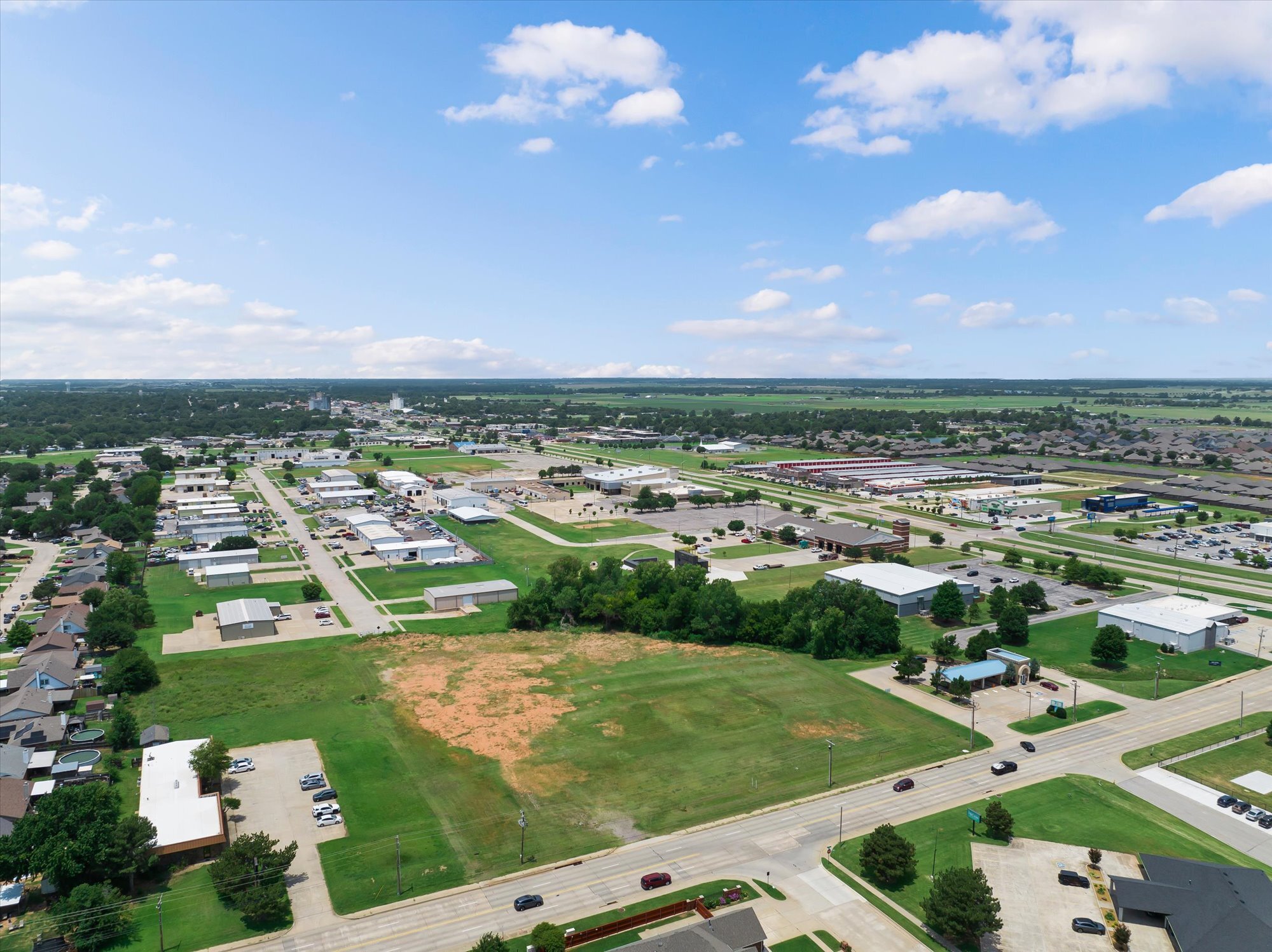 301 S Yukon Pky, Yukon, OK for Sale