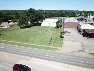 Topeka, KS Commercial Land - 2865 SE Kansas Pl