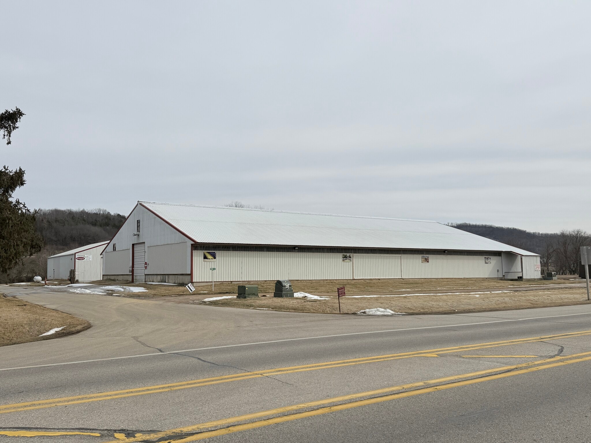 N4440 N4440 WI-162 state hwy, Bangor, WI for Rent