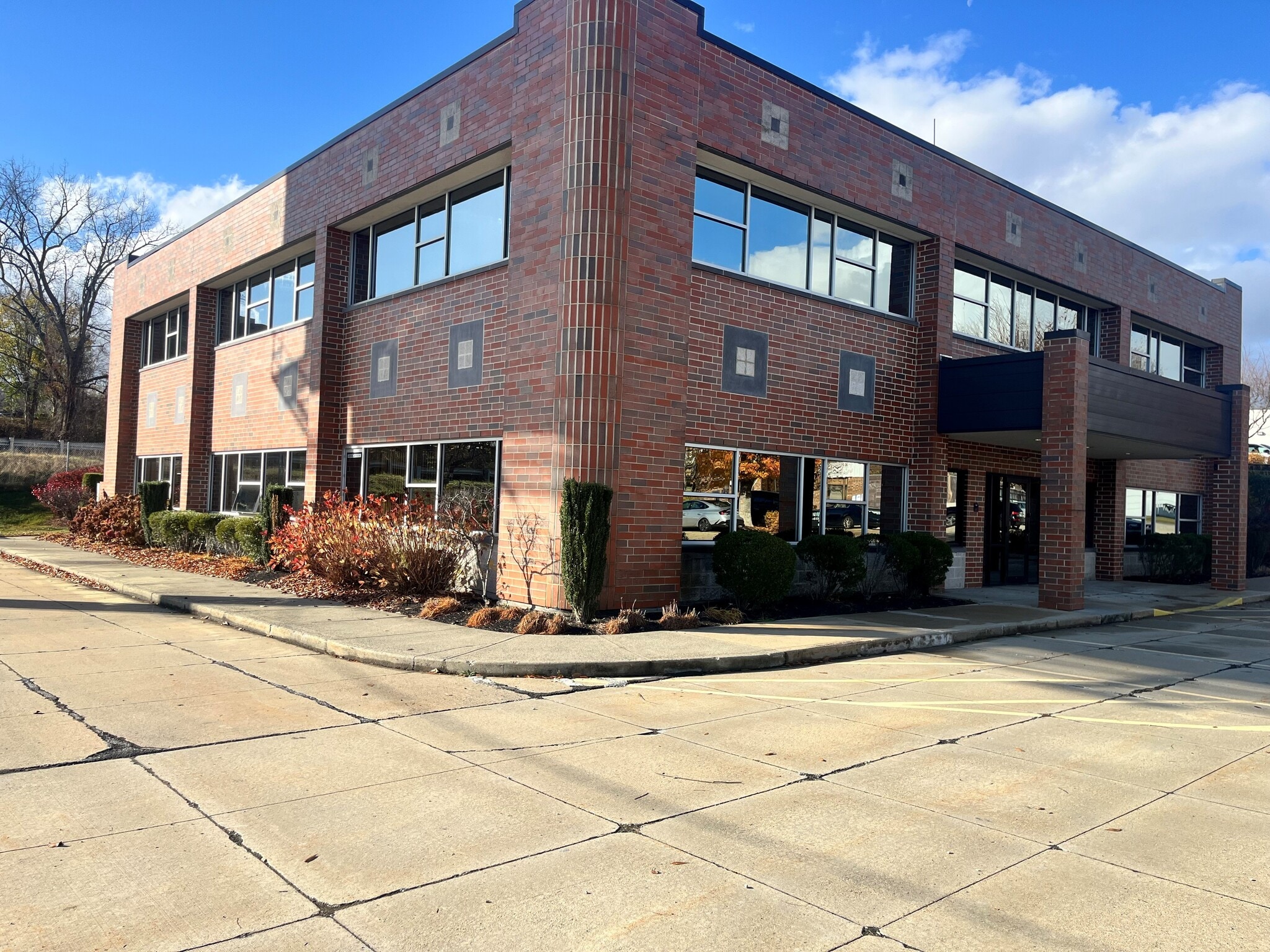 989-991 Waterman Ave, East Providence, RI for Rent