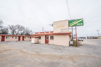 Bowie, TX Hospitality - 1408 E Wise St Bowie, TX Hospitality - 1408 E Wise St