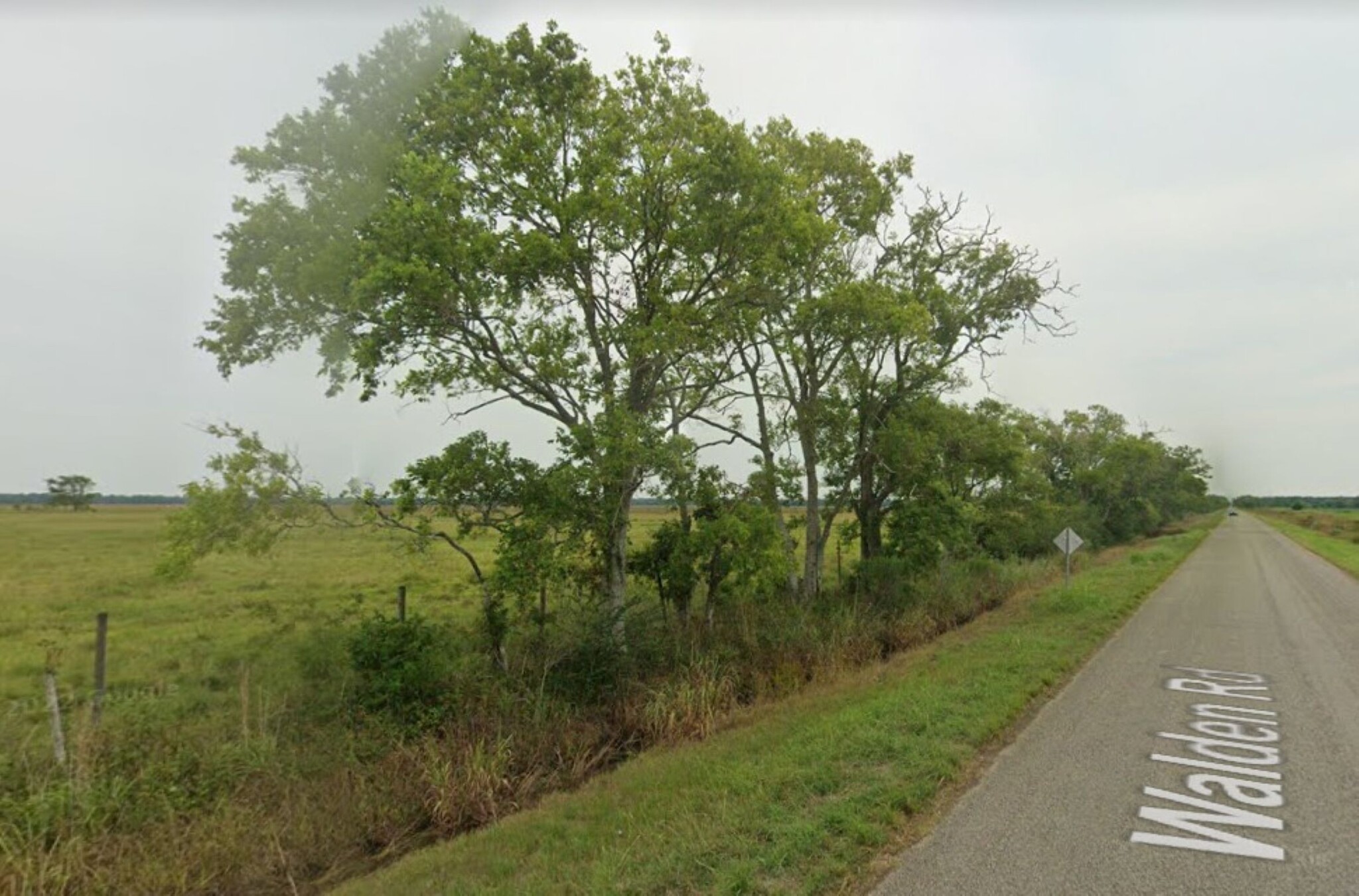 1368 Walden Rd, Beaumont, TX for Sale