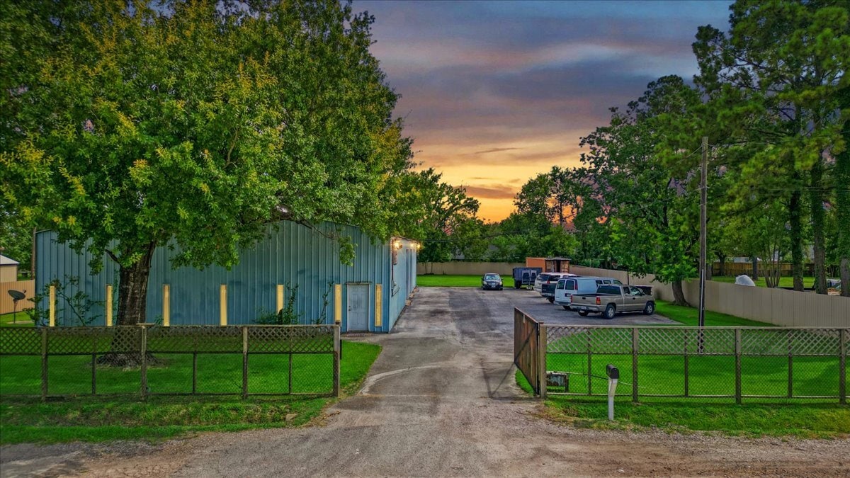 2716 Sandydale Ln, Houston, TX for Sale