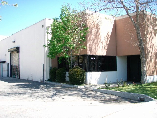 2001 Hawkins Circle, Los Angeles, CA for Rent