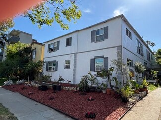 Beverly Hills, CA undefined - 455 S Oakhurst Dr