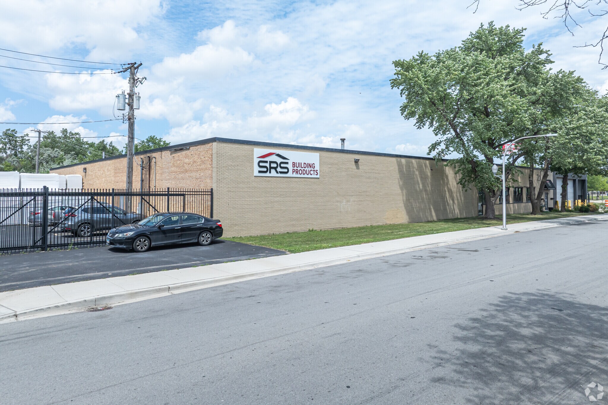 4200 W 40th St, Chicago, IL for Sale