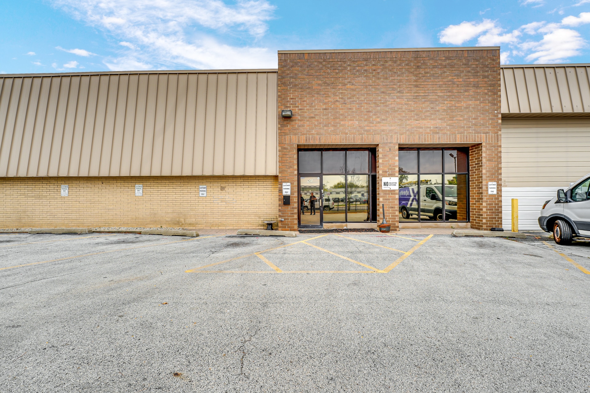 721 E 112th St, Chicago, IL for Rent
